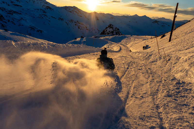 Descente nocturne Cosmojet à Val Thorens